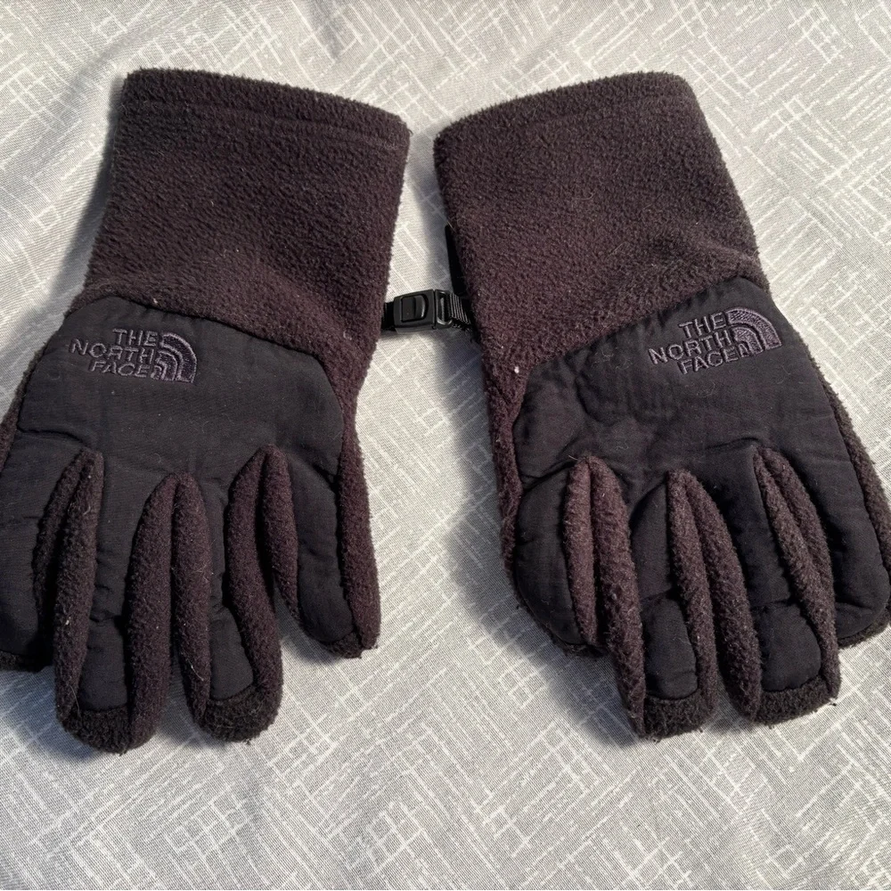 The North Face Black Fleece Gloves